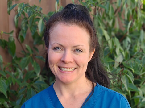 Dr Laura Brown
